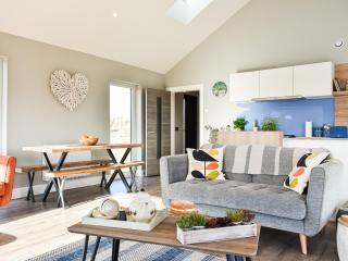 Drums Beach House - - 8