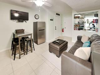 Ocean Walk 106B - 6