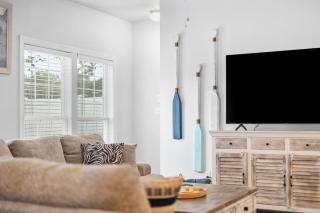 Spacious Beach Home Walk to Shore Drive - Myrtle Beach - 7