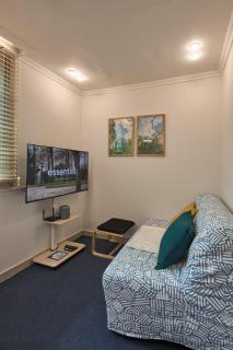 Banwoldang Stn 5min, Dining table for 6, Queen beds, Hotel bedding, Rooftop view, Ceiling fans - Daegu - 2