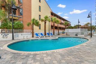 Stunning Ocean View Condo- Balcony Resort Perks - Myrtle Beach - 9