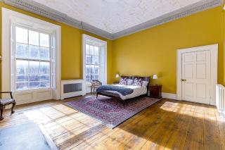 Munster Apartment , 7 Henrietta Street, Dublin City Centre - Dublin - 9