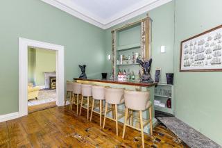 Munster Apartment , 7 Henrietta Street, Dublin City Centre - 1