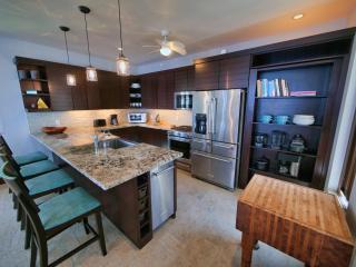 Eagle Ray - A Luxurious Waterfront Villa, - 6