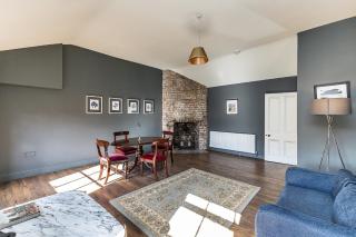Connaught Apartment, 7 Henrietta Street, Dublin City Centre - Dublin - 9