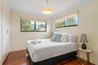 Peaceful 4BR at Sunnybank CBD with 2Parking Yard and Mall - 2