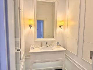 MONDRIAN Suites & Apartments Royal Route Old Town - 8