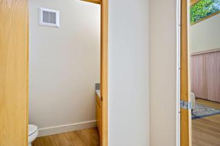 Wooded Wonder - Modern Home with Hot Tub, Games & Best Location - 3