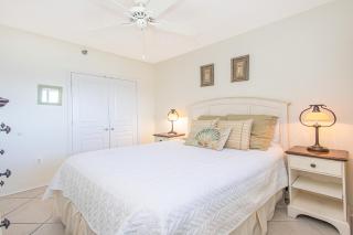 Emerald Isle Gulf Front 2B Condo - 1105 - 3