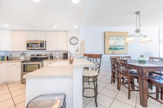 Emerald Isle Gulf Front 2B Condo - 1105 - Pensacola - 2
