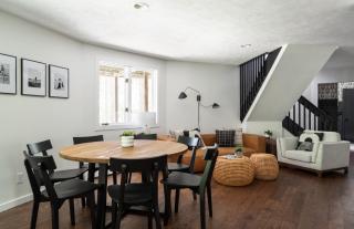 New Beautifully Updated Home with Gameroom! - 6