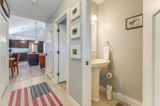 Ski, Hike and Boat Modern Bridgton Retreat - 6