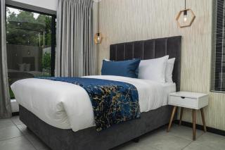 Residence at Montego - 5