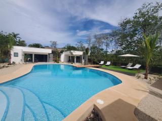 one life villas avellanas walk to beach - 1