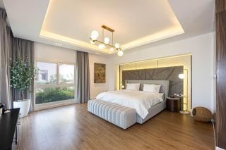 Waterfront Villa at Al Hamra with swimming pool - Ras al Khaimah - 9