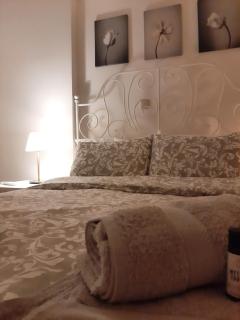 Skyline Vista - Sea View Apartment with Free Parking - 1