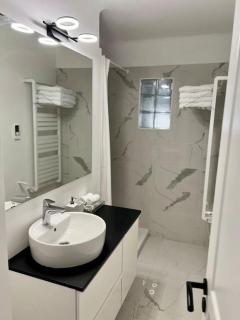 Le B Plage, Appartement 4 Personnes, Climatisation, Parking - Antibes - 5