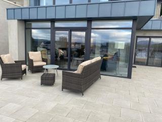 BayView Luxury 2 Bedroom Apartment Ground Floor - Downings - 8