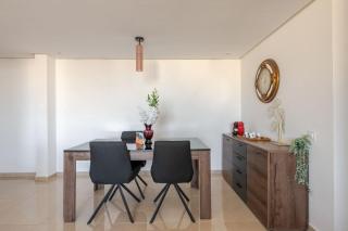 Downtown Gem - Beach, Mall & TGV Station - 6