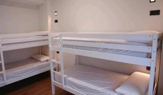 Hostel Trovadores - Burgos - 8