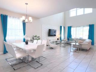Beautiful Family Home with Pool and Game Room-2730BD - Kissimmee - 3