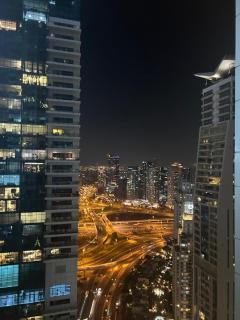 Marina Pinnacle Entire 1 Bed Room Apartment Top Floor View Dubai Marina - 0