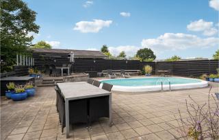 Awesome Home In Børkop With Wifi - 2