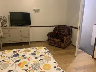 Cosy Home By Excel Centre & City Airport - Londra - 4