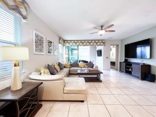 Beautiful Family Pool Home with Spa and Game Room-9007PC - 6