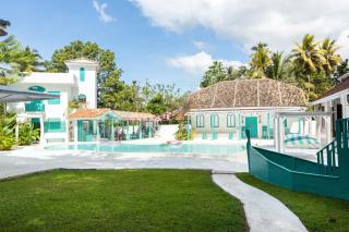 Villa Havana Hues Private Villa - 6