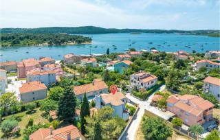 Gorgeous Apartment In Medulin With Wifi - 0
