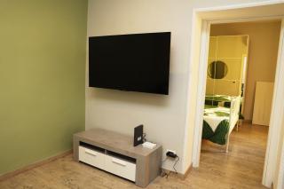 Vatican Green R-Home - 2