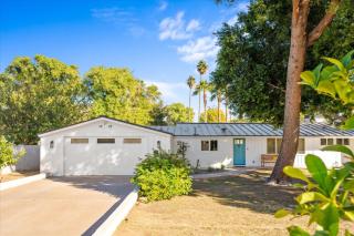 3 Br Paradise Pool Hot Tub Fire Pit Ping Pong - Phoenix - 5