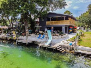 Landing at Richard Weeki River - 9