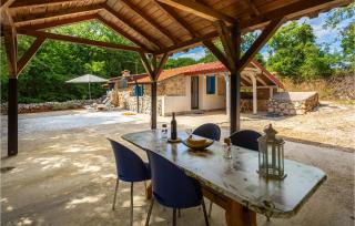 Awesome Home In Risika With Kitchen - Risika - 0