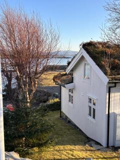 Det lille huset i Slipveien - Bud - 3