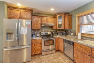 Pine Hollow Lodge - Beautiful - Sturgis - 3