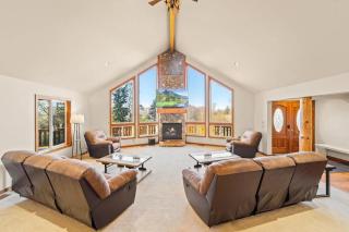 Lodge-Style Retreat 10 Acres King Beds - Sedro-Woolley - 3
