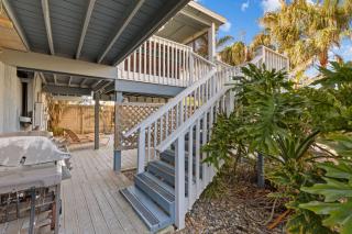 118 E Whiting St B Side - 5