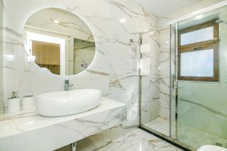 New Deluxe Apartment - Baku - 3