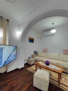 Cozy Apartment in the Center of Tirana - Tirana - 6