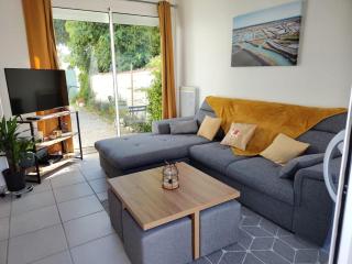 Maison Flottaise chaleureuse - 0