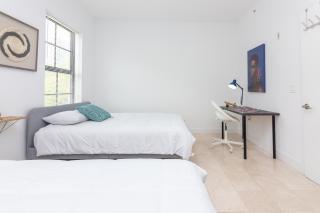 Miami Downtown 5 people Apartment - 5 minutes to Bayfront Park - 7