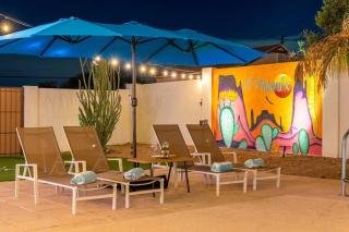 Phoenix Oasis I Free Heated Pool I Mini Golf I Luxe 4BR - 4