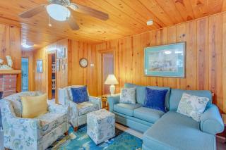 Walk to Ocean Home with Deck in North Myrtle Beach - Myrtle Beach - 6