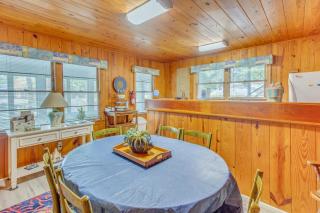Walk to Ocean Home with Deck in North Myrtle Beach - Myrtle Beach - 4