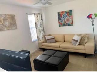 Spacious Home Near Disney - 3