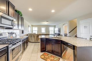 Retreat with Game Room 15 Mi to Dtwn San Antonio! - San Antonio - 2