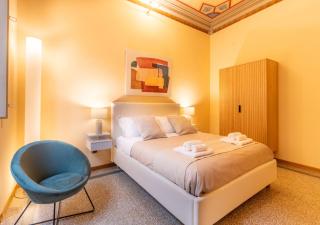 Fil Rouge Apartment - Elegant Stay in Lucca Historic Center - 0