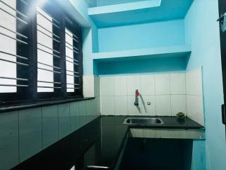 Economical floor Medical college Tvm - Trivandrum - 1